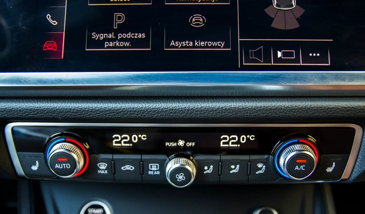 Audi Q3 cena 136500 przebieg: 17000, rok produkcji 2021 z Głuchołazy małe 704